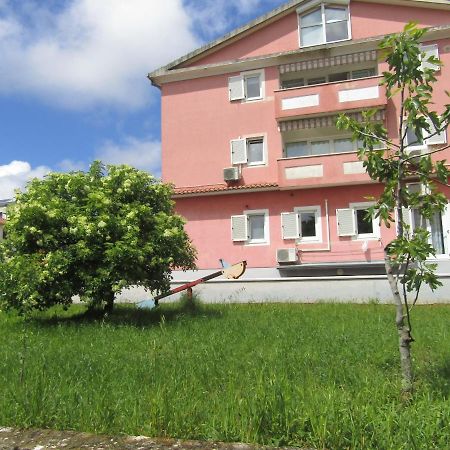 Green Garden Apartments روفينج المظهر الخارجي الصورة