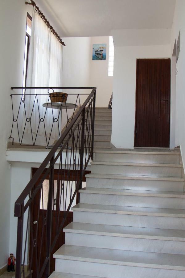 Green Garden Apartments روفينج المظهر الخارجي الصورة